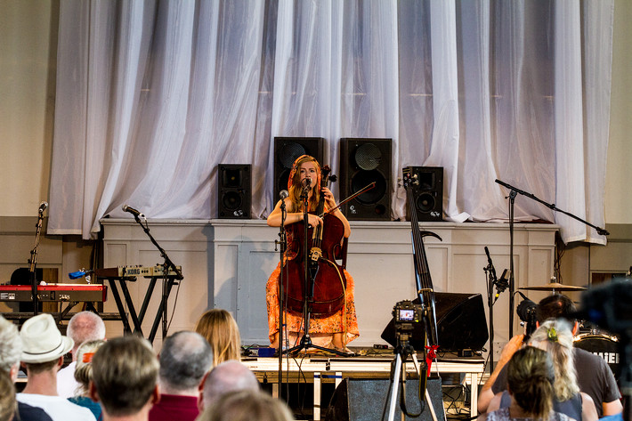 2014-08-03 - Linnea Olsson från Stockholm Music & Arts, Stockholm
