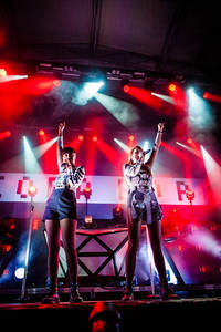 2014-08-02 - Icona Pop från Uport, Ulricehamn