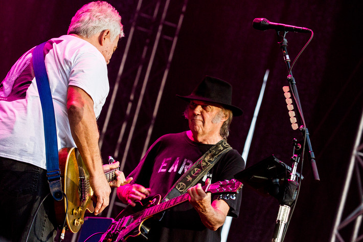 2014-08-03 - Neil Young & Crazy Horse från Stockholm Music & Arts, Stockholm