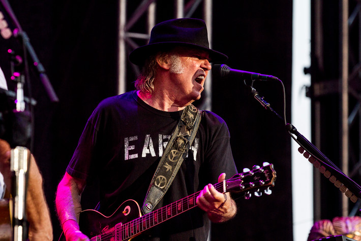2014-08-03 - Neil Young & Crazy Horse från Stockholm Music & Arts, Stockholm