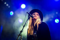 2014-07-10 - First Aid Kit från Trænafestivalen, Træna