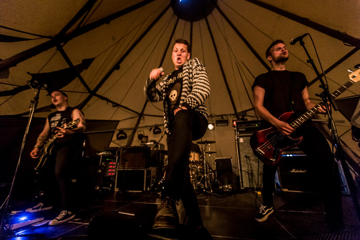 2014-07-10 - Ondt Blod från Trænafestivalen, Træna
