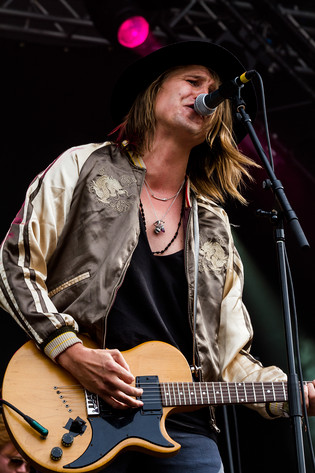 2014-08-07 - Markus Krunegård från Way Out West, Göteborg