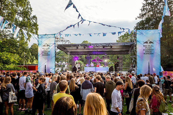 2014-08-07 - Mando Diao från Way Out West, Göteborg