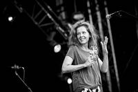 2014-08-08 - Neko Case från Way Out West, Göteborg
