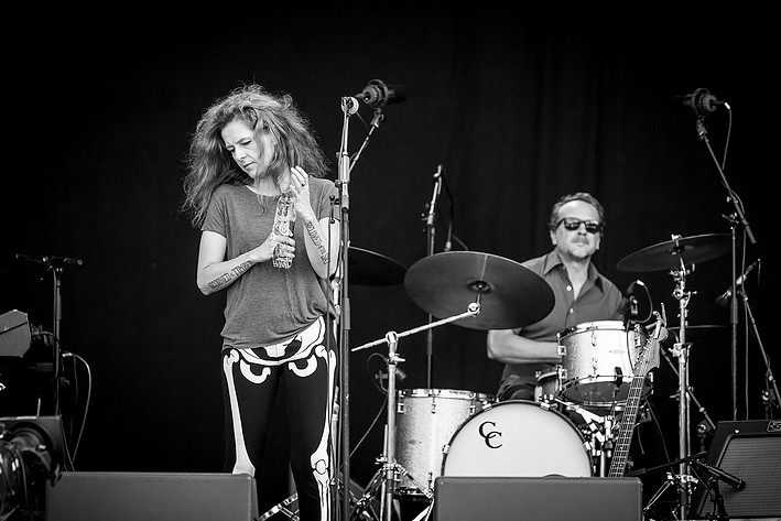 2014-08-08 - Neko Case från Way Out West, Göteborg