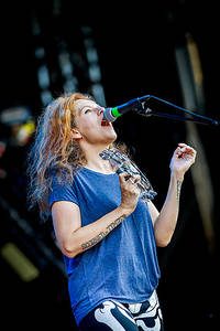 2014-08-08 - Neko Case från Way Out West, Göteborg