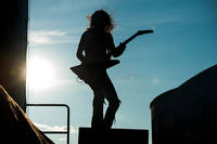 2014-08-08 - Airbourne från Getaway Rock, Gävle