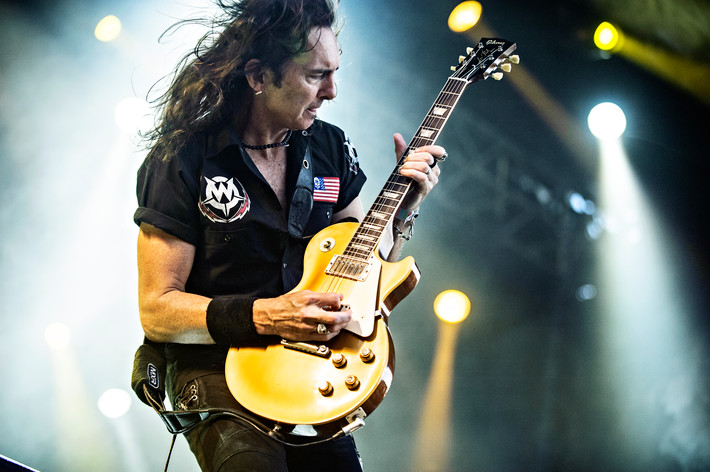 2014-08-08 - Black Star Riders från Getaway Rock, Gävle