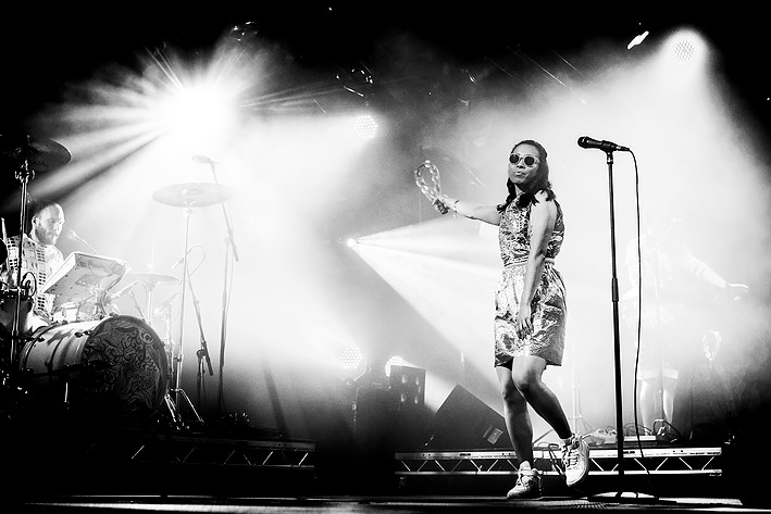 2014-08-08 - Little Dragon från Way Out West, Göteborg