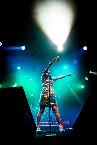 2014-08-08 - Little Dragon från Way Out West, Göteborg