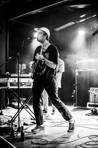 2014-08-08 - Mac DeMarco från Way Out West, Göteborg