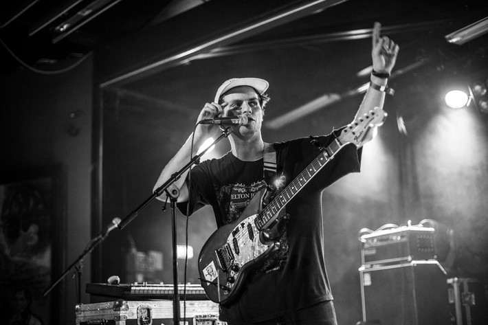 2014-08-08 - Mac DeMarco från Way Out West, Göteborg