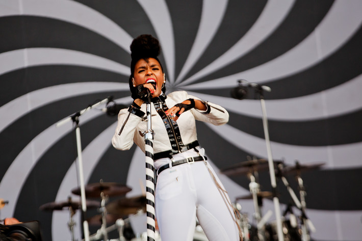 2014-08-08 - Janelle Monae från Way Out West, Göteborg
