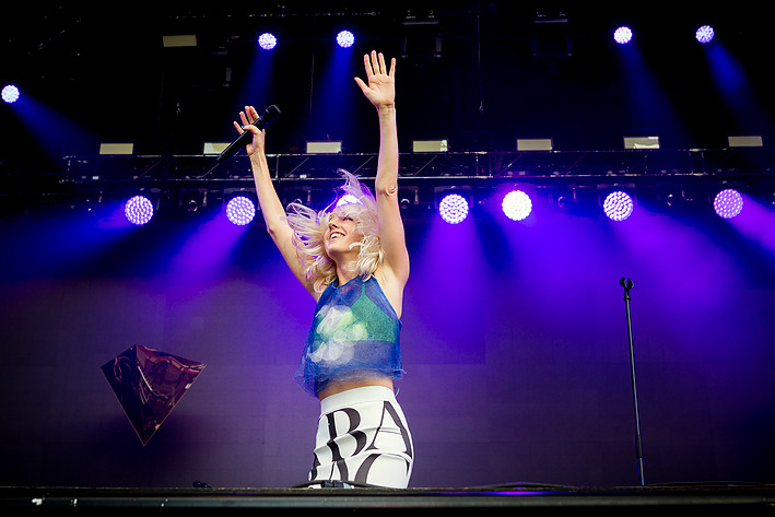 2014-08-09 - Veronica Maggio från Way Out West, Göteborg 2014-08-09 - Veronica Maggio från Way Out West, Göteborg