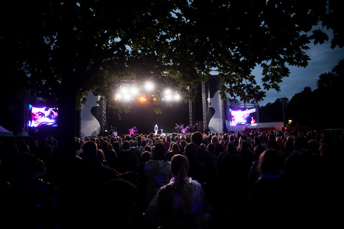2014-08-29 - London Grammar från Popaganda, Stockholm
