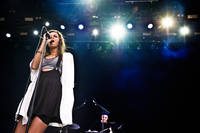 2014-08-30 - Alunageorge från Popaganda, Stockholm