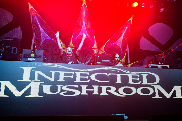 2014-10-04 - Infected Mushroom från Annexet, Stockholm