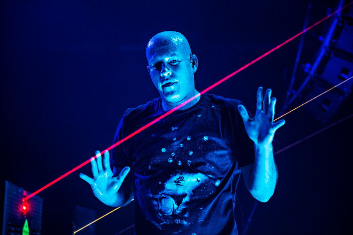 2014-10-04 - Infected Mushroom från Annexet, Stockholm