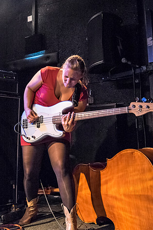 2014-10-09 - Hedvig Mollestad Trio från ISC Club, Bern