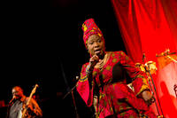 2014-10-12 - Angélique Kidjo från Kulturhuset, Stockholm
