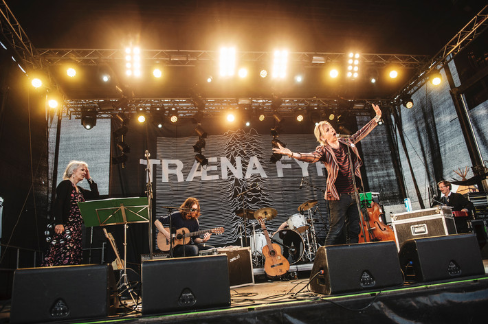 2014-07-12 - Stefan Sundström och den franska trion från Trænafestivalen, Træna