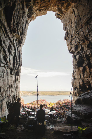 2014-07-12 - Stein Torleif Bjella  från Trænafestivalen, Træna