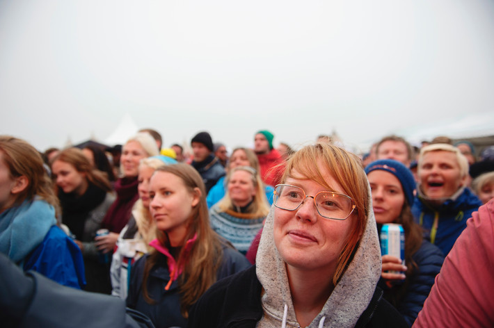 2014-07-12 - Områdesbilder från Trænafestivalen, Træna