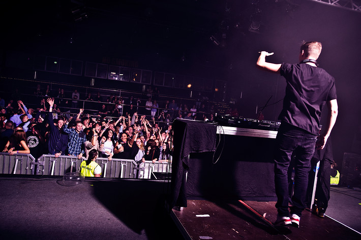 2014-10-25 - Adrian Lux från Rookiefestivalen, Hultsfred