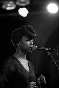 2014-10-31 - Sabina Ddumba & Melinda De Lange från Nalen, Stockholm