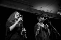 2014-10-31 - Sabina Ddumba & Melinda De Lange från Nalen, Stockholm