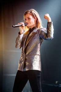 2014-11-06 - Christine and the Queens från Södra Teatern, Stockholm