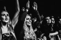 2014-11-09 - Hozier från Harpa Norðurljós, Reykjavik