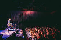 2014-11-09 - Hozier från Harpa Norðurljós, Reykjavik