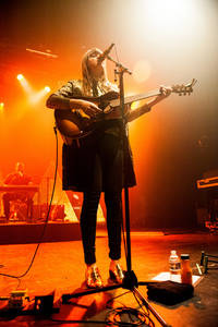 2014-11-22 - First Aid Kit från The Vic Theatre, Chicago