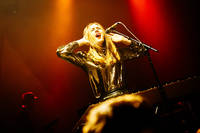 2014-11-22 - First Aid Kit från The Vic Theatre, Chicago