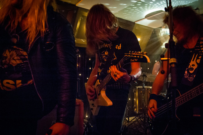2014-11-28 - Devil's Gun från Kafé de luxe, Växjö