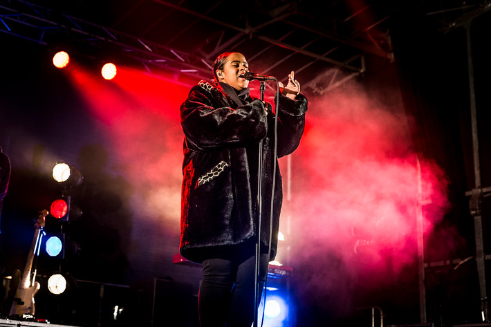 2014-12-13 - Seinabo Sey från Rådhustorget, Umeå