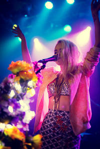 2014-11-20 - Kyla La Grange från Debaser Medis, Stockholm