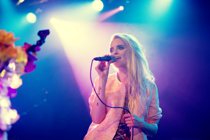 2014-11-20 - Kyla La Grange från Debaser Medis, Stockholm