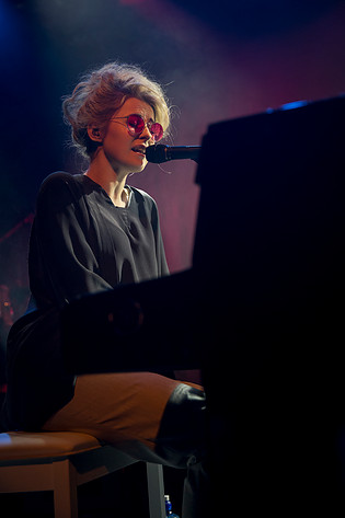 2015-01-23 - Edda Magnason från Debaser Medis, Stockholm