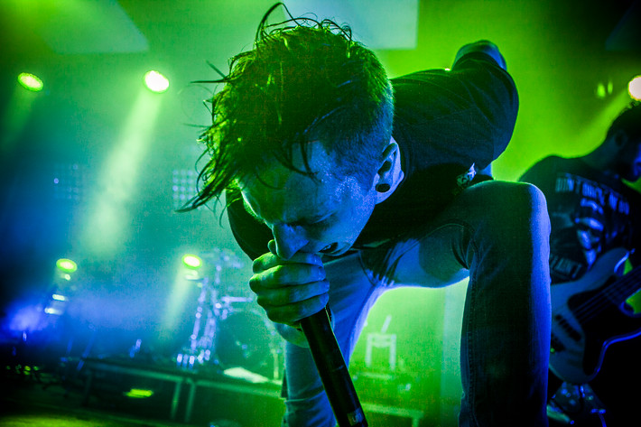 2015-02-28 - Walking With Strangers från House of Metal, Umeå