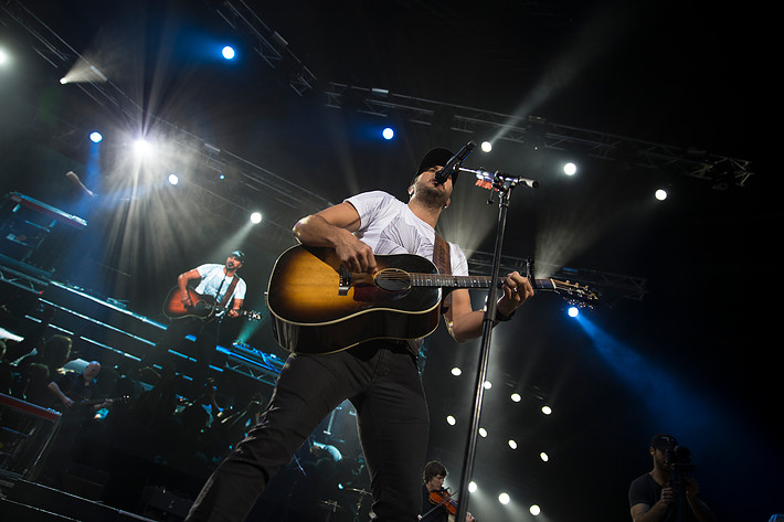 2015-02-28 - Luke Bryan från Globen, Stockholm