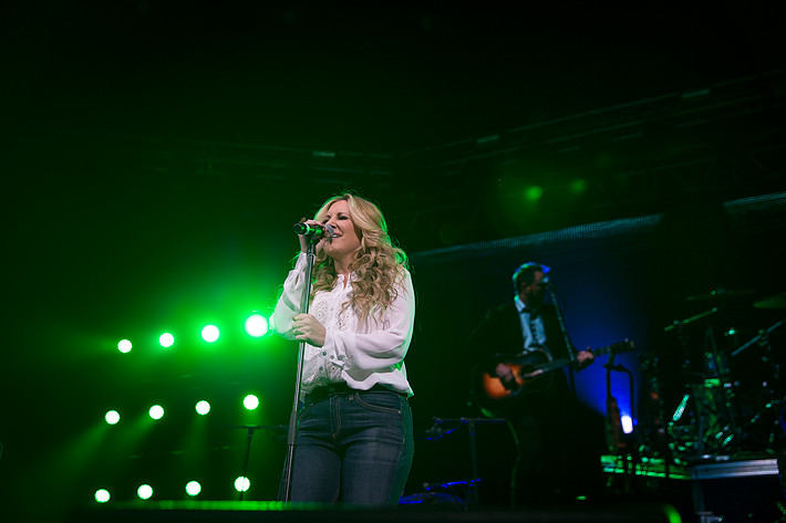 2015-02-28 - Lee Ann Womack från Globen, Stockholm