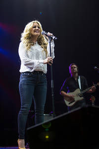 2015-02-28 - Lee Ann Womack från Globen, Stockholm