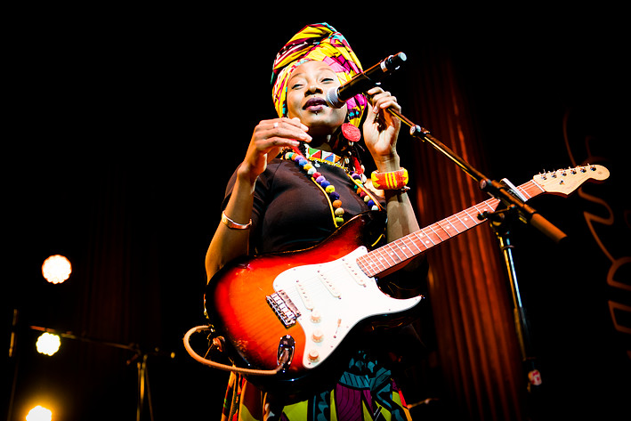 2015-03-20 - Fatoumata Diawara från Nalen, Stockholm