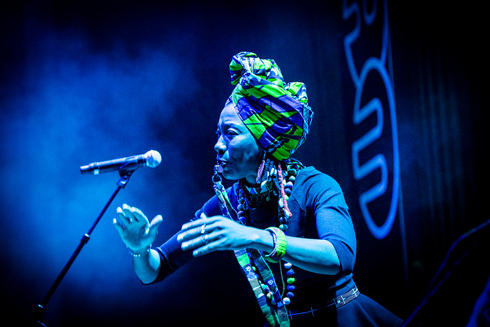 2015-03-20 - Fatoumata Diawara från Nalen, Stockholm