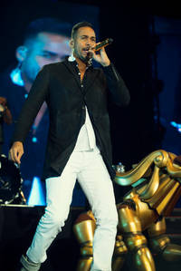 2015-03-21 - Romeo Santos från Hovet, Stockholm