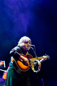 2015-03-26 - Ebbot Lundberg & The Indigo Children från Stora Teatern, Göteborg