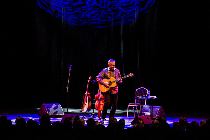2015-03-30 - Tommy Emmanuel från Cirkus, Stockholm